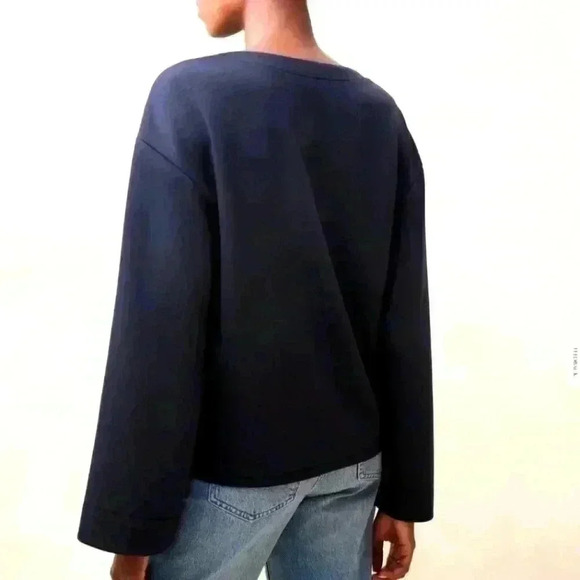 BANANA REPUBLIC SOFT TOUCH SCUBA DROP-SHOULDER TOP - Picture 2 of 6